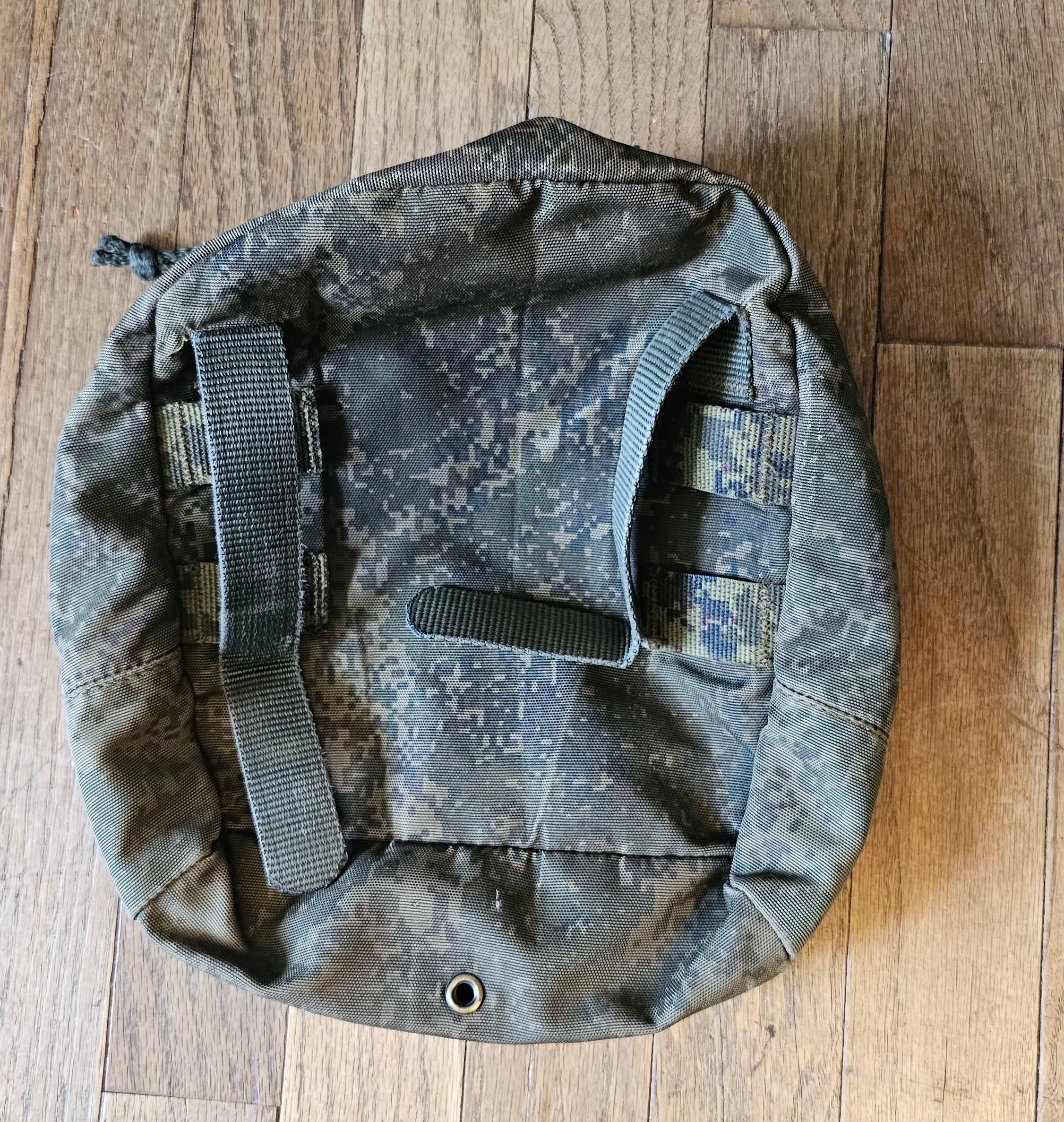 Russian Army MOLLEE Pouch - EMR Camo