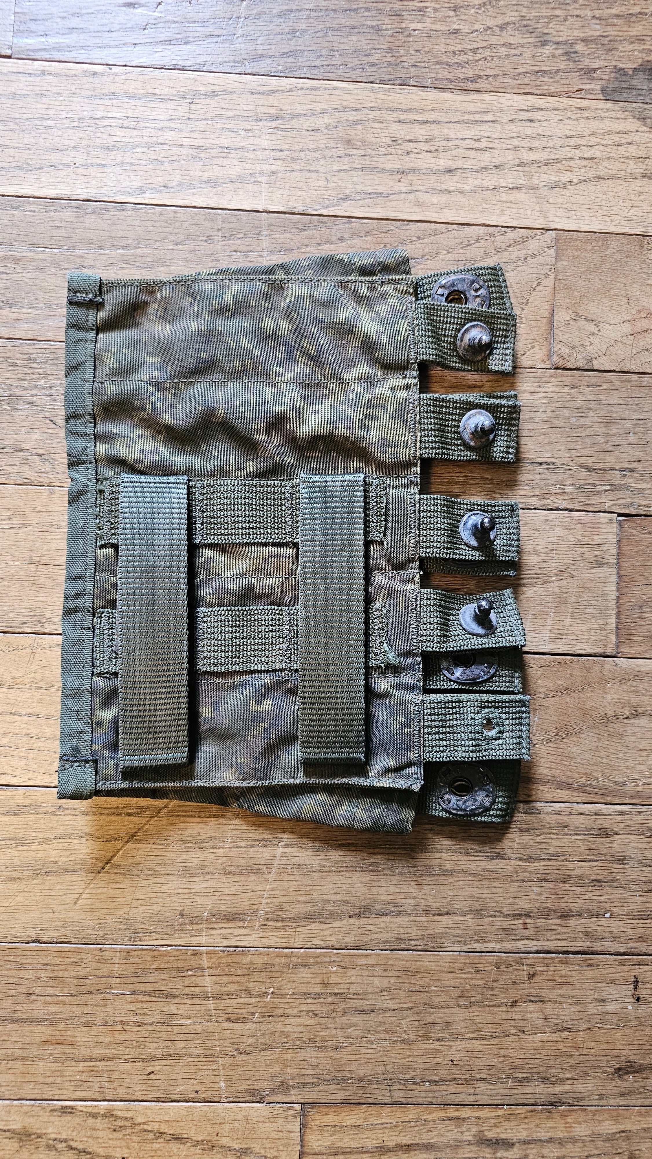 Russian RATNIK Tekhinkom VOG Pouch Set (2) - EMR Camo