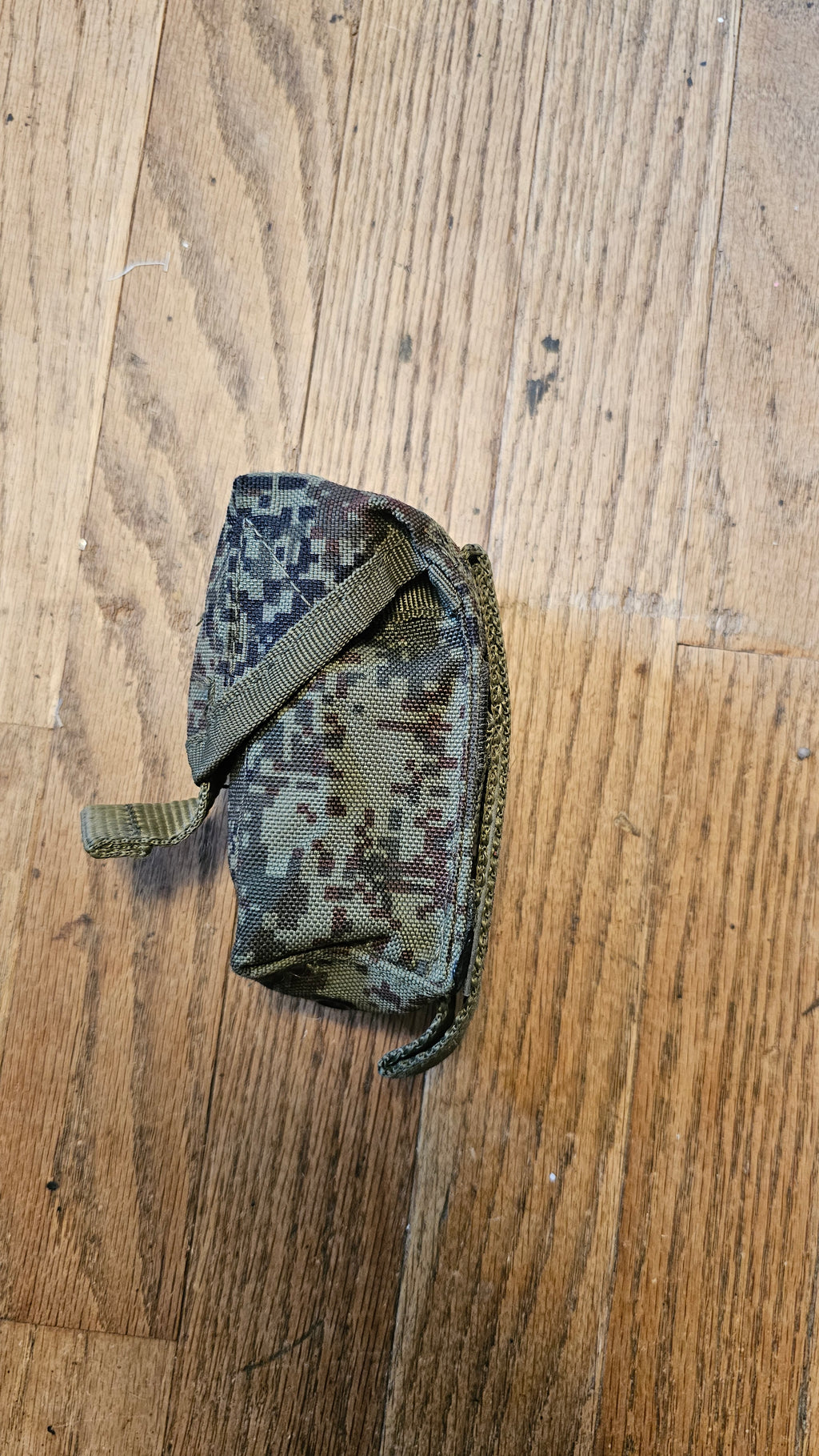 Russian Army Triada-TKO Grenade Pouch - EMR Camo
