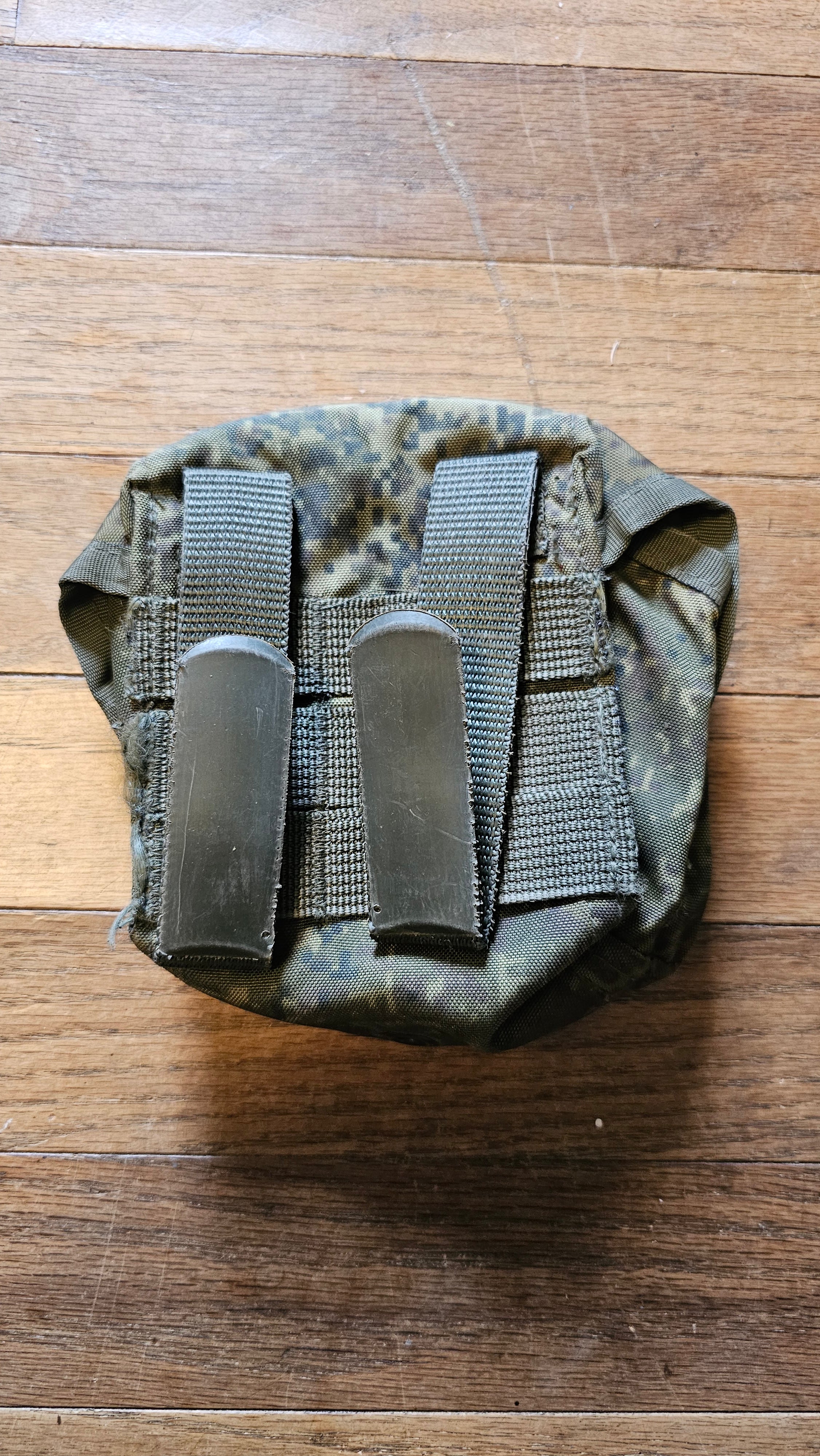 Russian Tekhinkom Ratnik Small IFAK Pouch - EMR Digital Flora Camo - NAMED