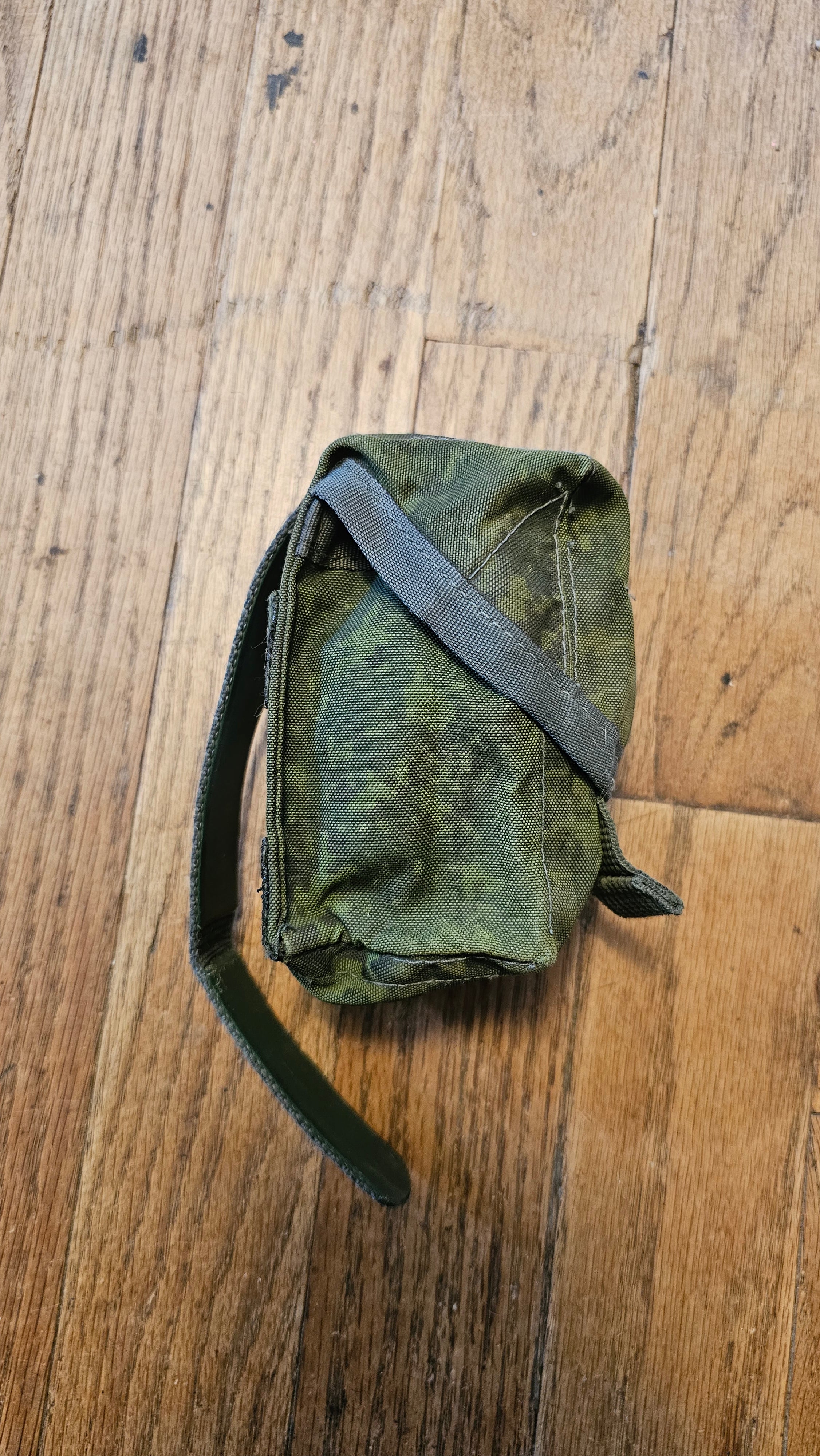 Russian Army Grenade Pouch Old Gen EMR Camo