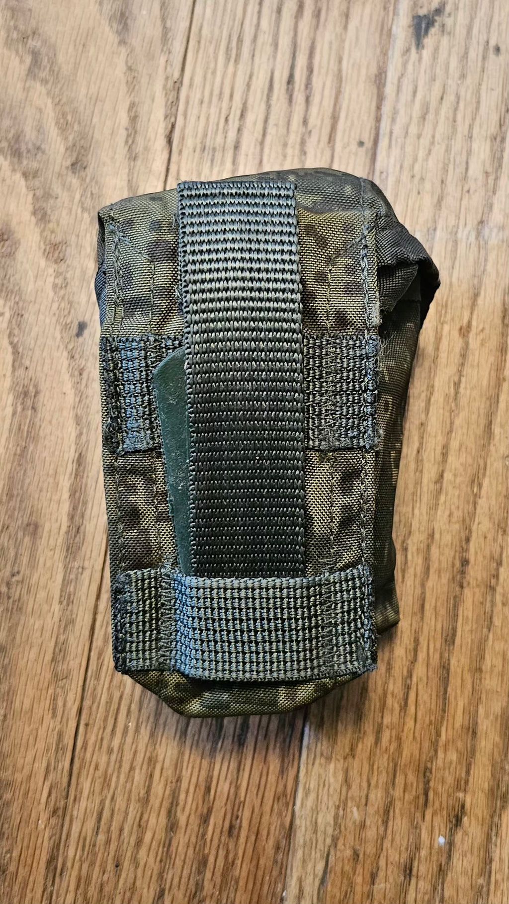Russian Army Grenade Pouch - EMR Camo