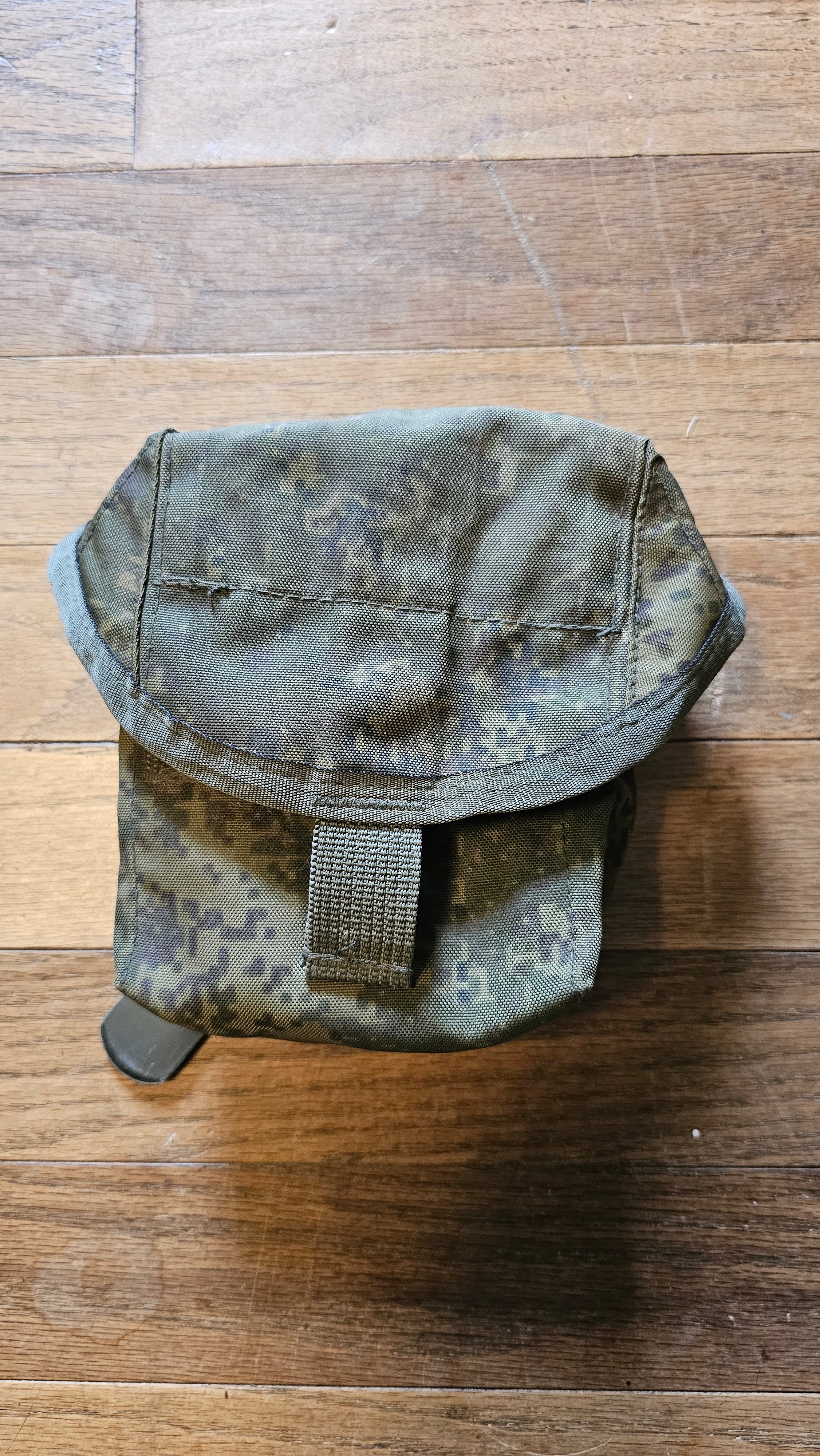 Russian Tekhinkom Ratnik Small IFAK Pouch - EMR Digital Flora Camo