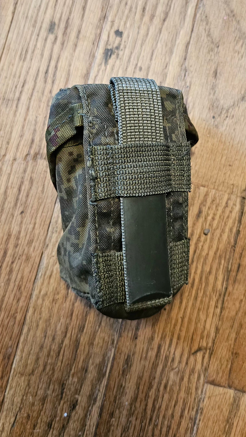 Russian Army Grenade Pouch - EMR Camo
