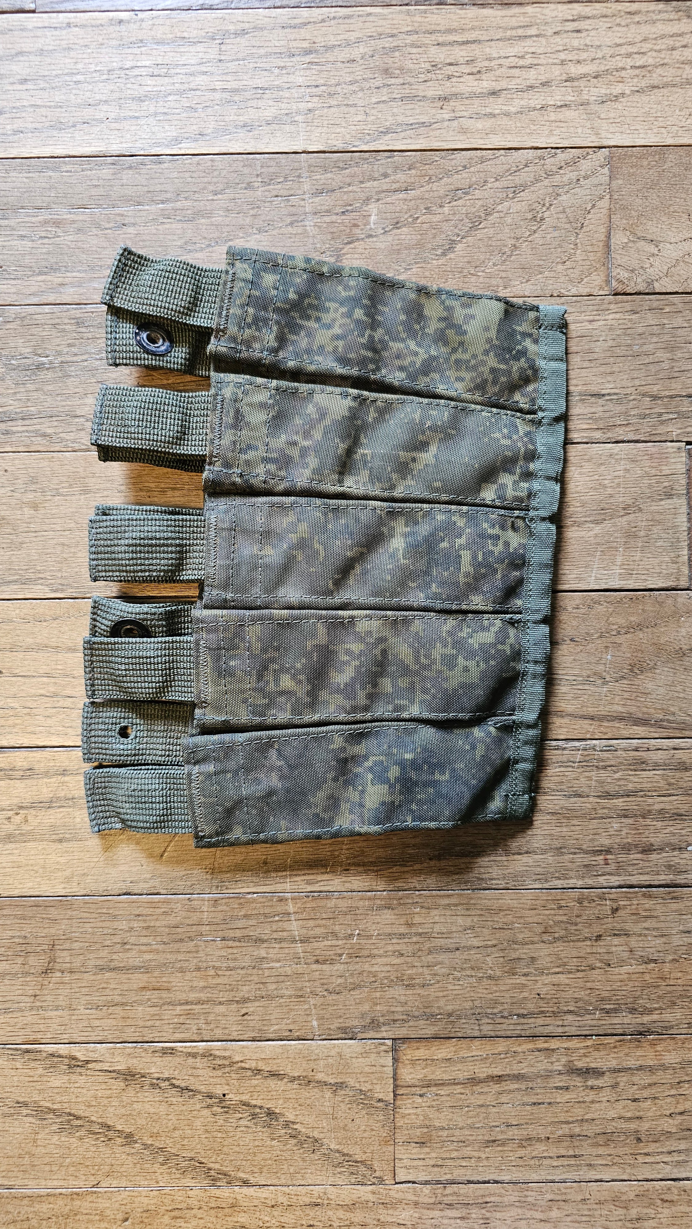Russian RATNIK Tekhinkom VOG Pouch Set (2) - EMR Camo