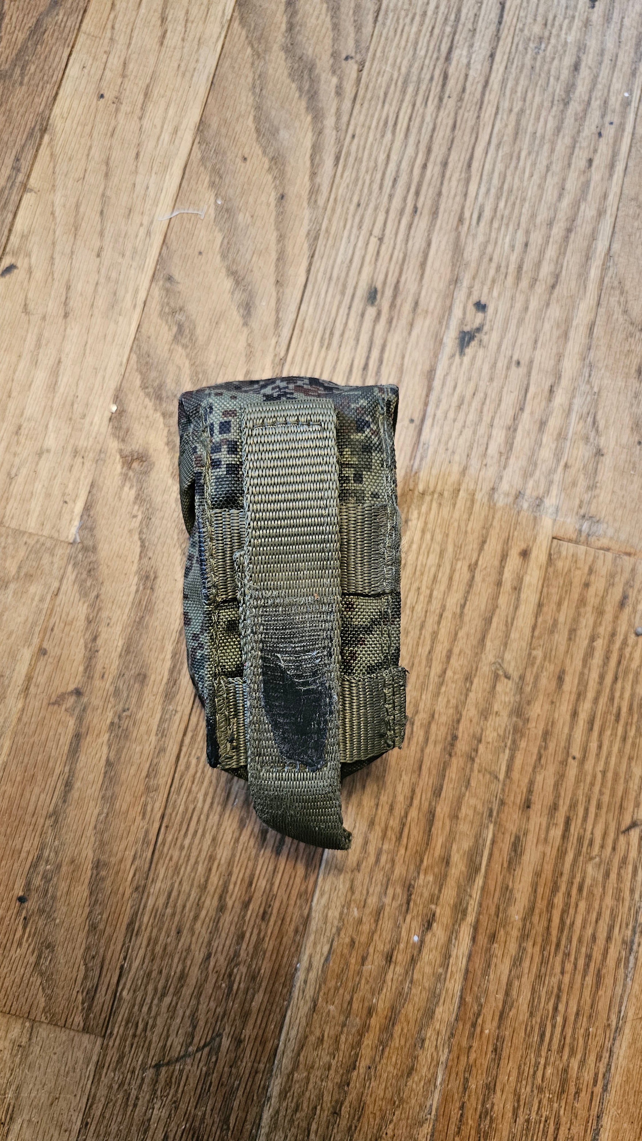 Russian Army Triada-TKO Grenade Pouch - EMR Camo